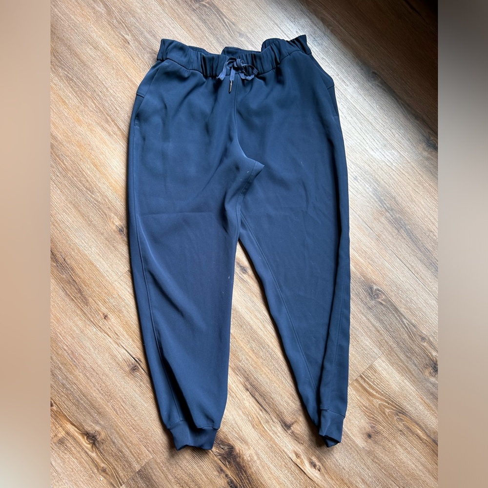 lululemon athletica woven On The Fly Navy Pants